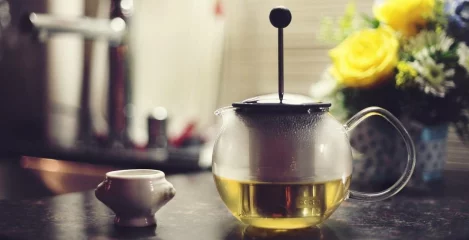 Gelber Tee für Körper und Geist – Zubereitung, Genuss & mehr!